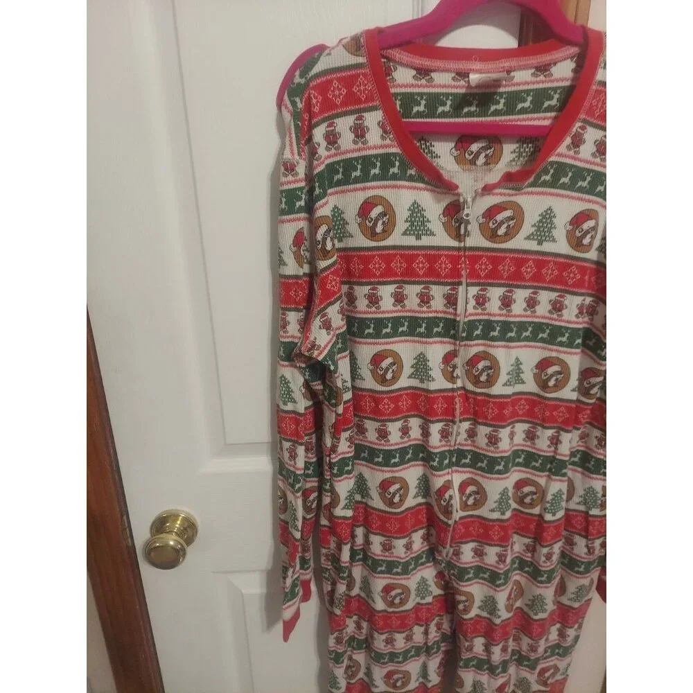 Buc-ees Adult‎ 2X Christmas Pajamas PJ Waffle Knit Zip One Piece Santa Beaver
